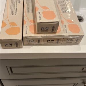 Oway Hcolor Ammonia-Free Hair Color #4.0 
5 new tubes..each 100ml